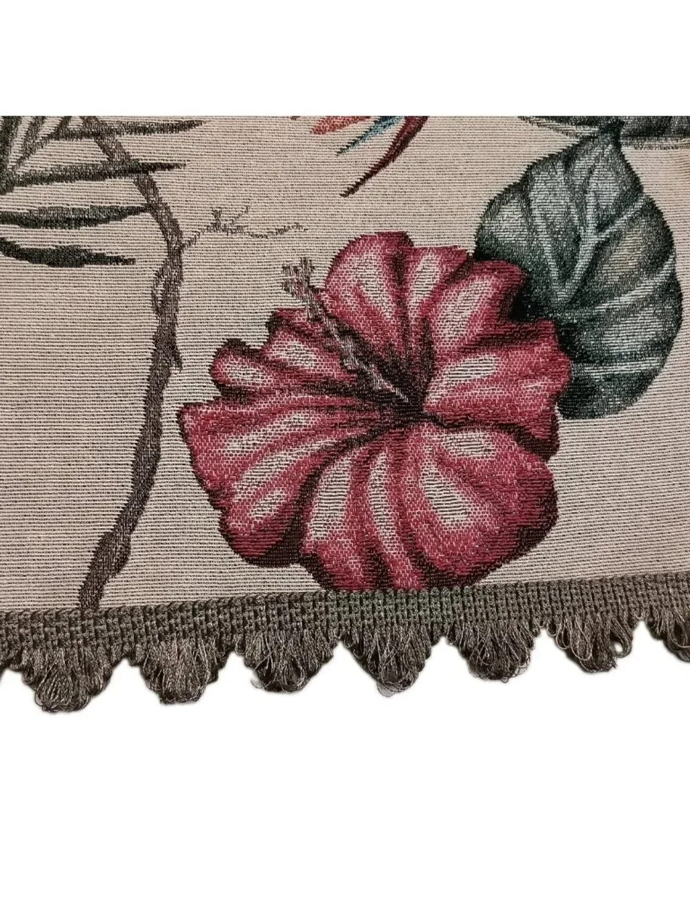Unbranded beautiful tropical
